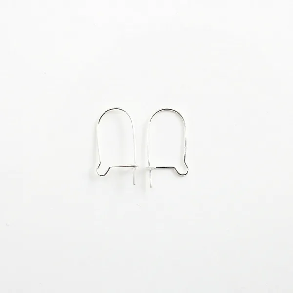 Dormeuse en fil argenté 18mm x 8.5mm  x 8pcs