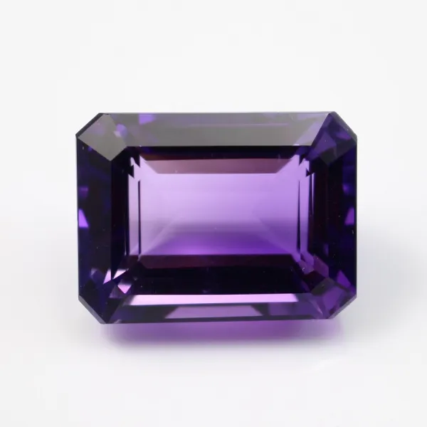 Amethyste Rectangle 25 x 18.5mm 50.24CTS