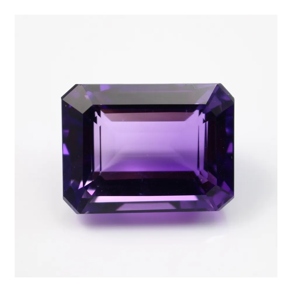 Améthyste Rectangle 25 x 18.5mm 50.24CTS
