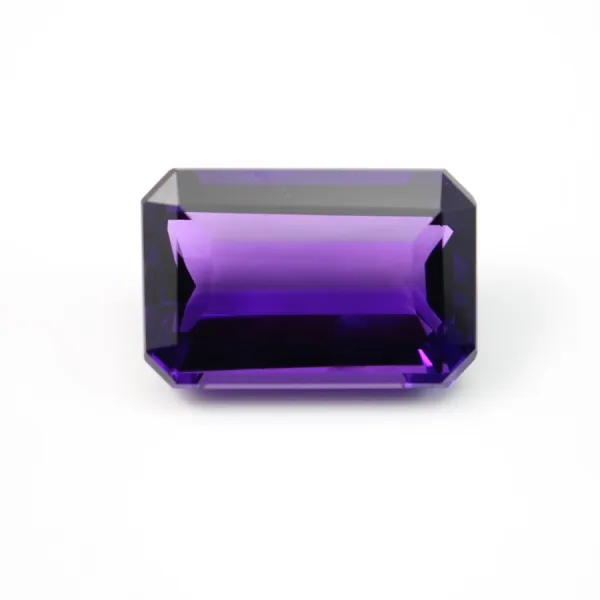 Améthyste Rectangle 24.5 x 16mm 30.20CTS