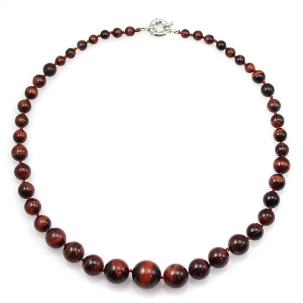 Collier en œil de faucon 