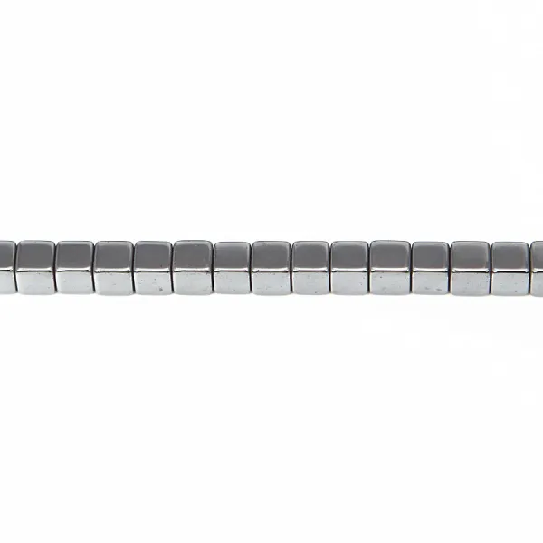 Hématite cube carré 4mm x 40cm 