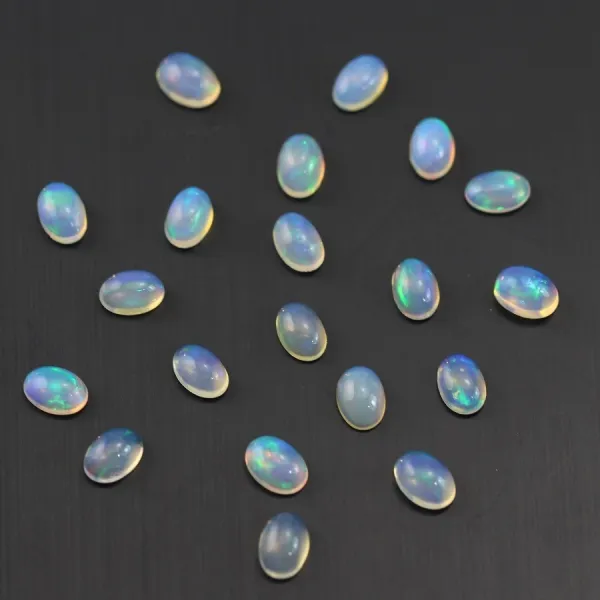 Cabochon opale ethiopian ovale 4x6mm x 1pc