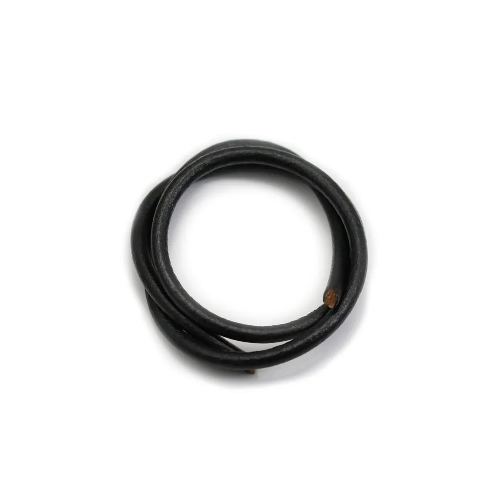 Fil en cuir 4mm pour collier  x 1pc