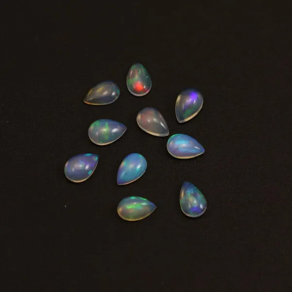 Cabochon opala etíope, gota 6x9mm x 1pc