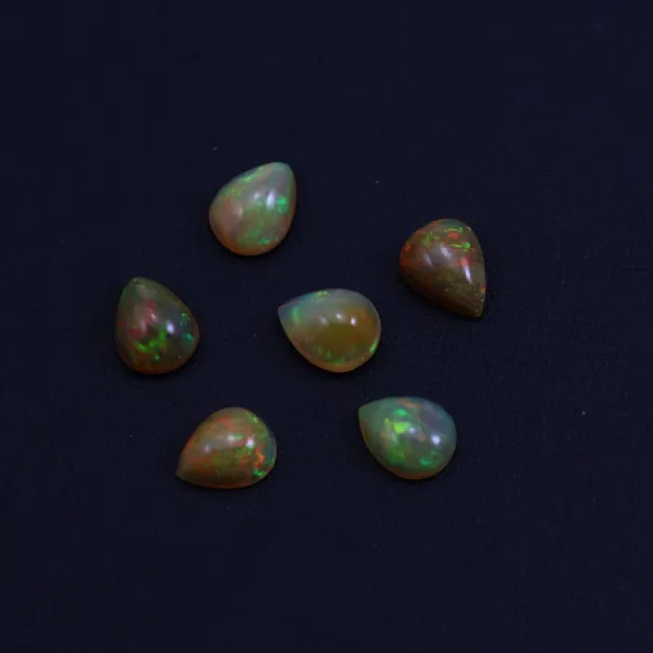 Cabochon opala etíope, gota 8x10mm x 1pc