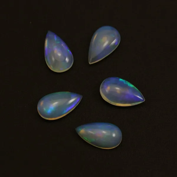 Cabochon opala etíope, gota 10x17mm x 1pc