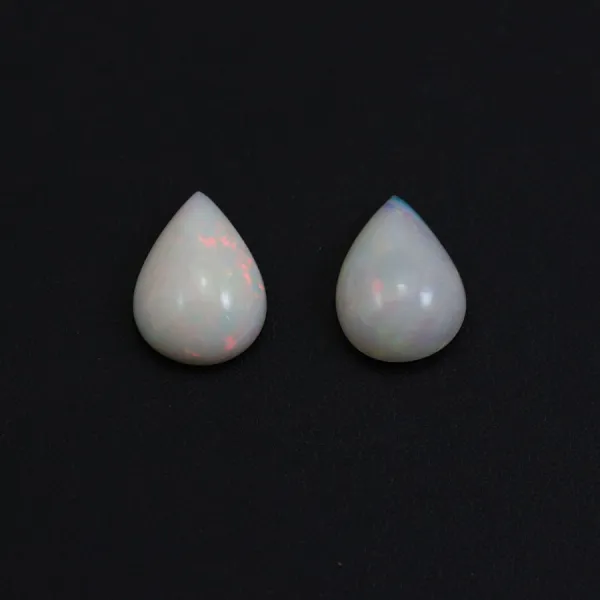Cabochão opala etíope, gota 4x6mm x 1pc