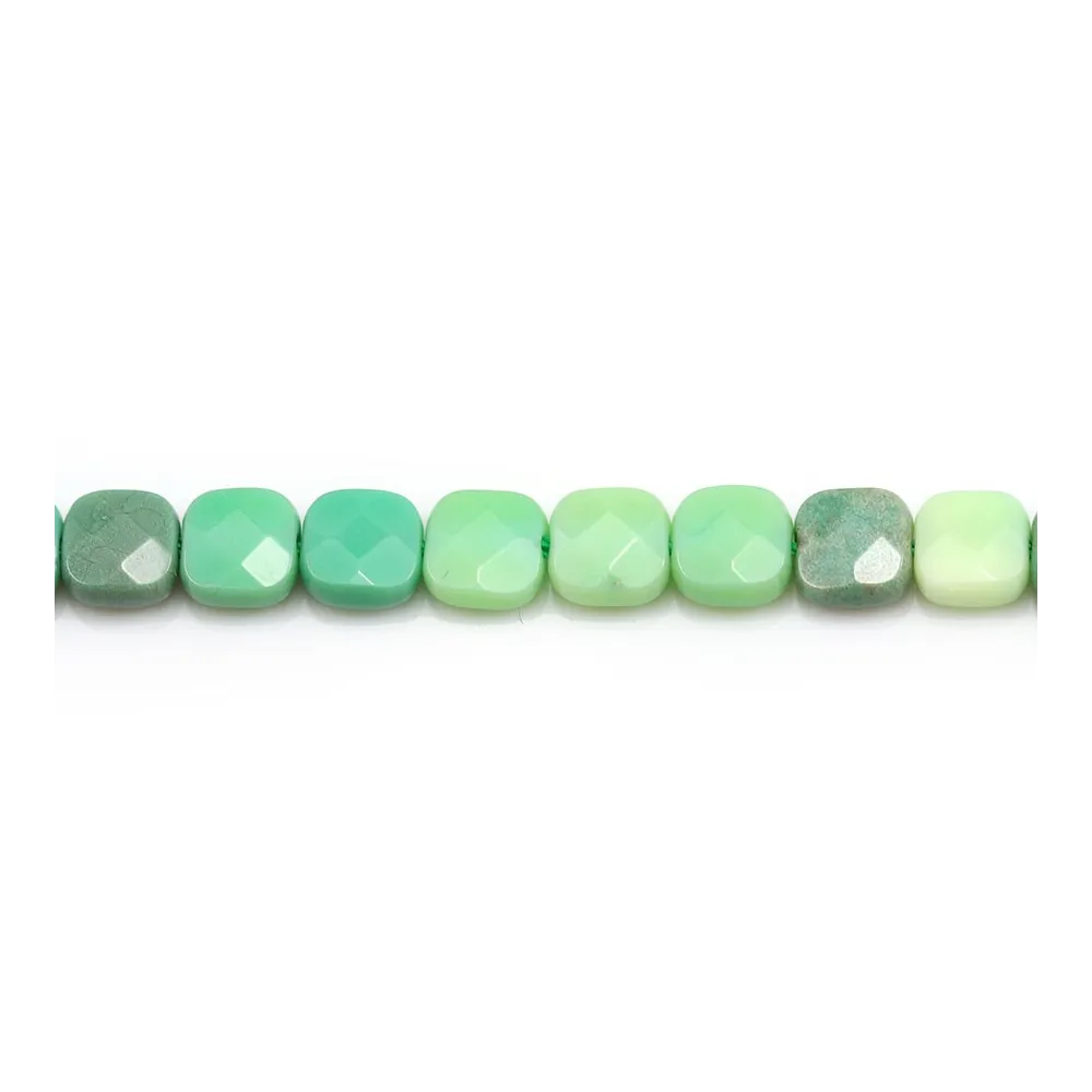 Agate d'herbe verte, de forme carré facetté 6mm x 39mm