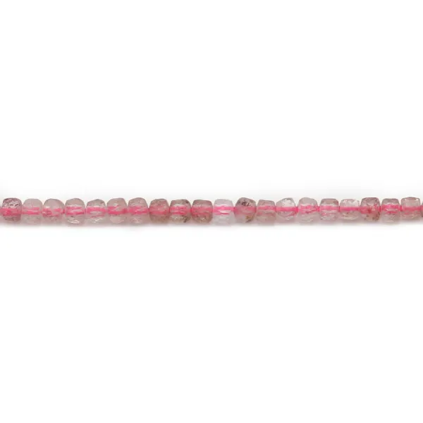 Quartz fraise en forme de cube facette 2mm x 40cm