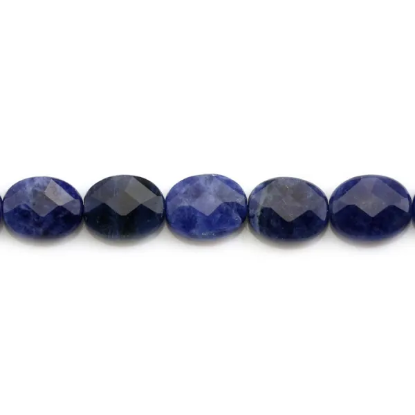 Hypersthene, en forme de oval facetté 8x10mm x 39cm