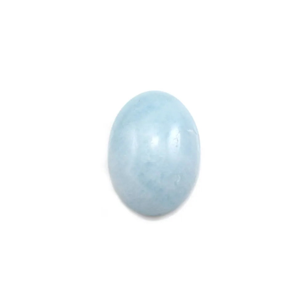 Cabochon d'aigue marine, de forme ovale, mesurant 13x18mm x 1pc