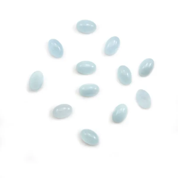 Aquamarine oval-shaped cabochon measuring 10x14mm x 1pc