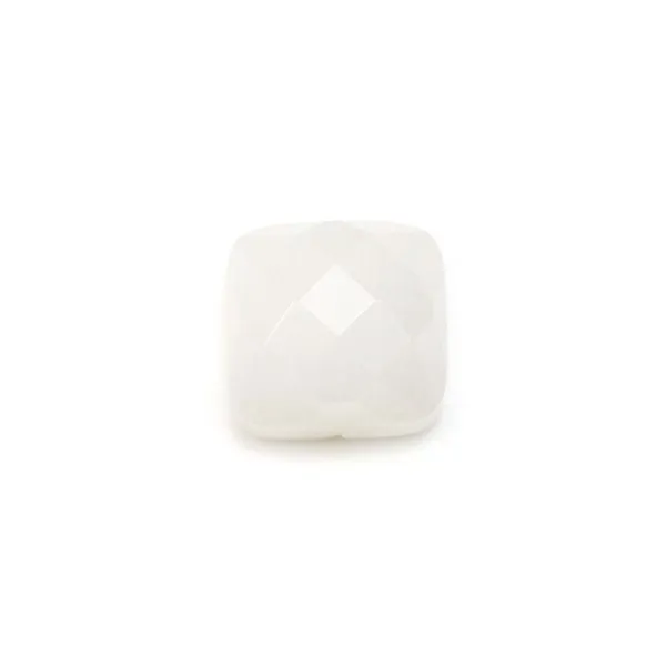 Cabochon of white jade, in the shape of square faceted, 10mm x 1pc
