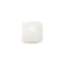 Cabochon de jade blanc, de forme carré facetté 10mm x 1pc