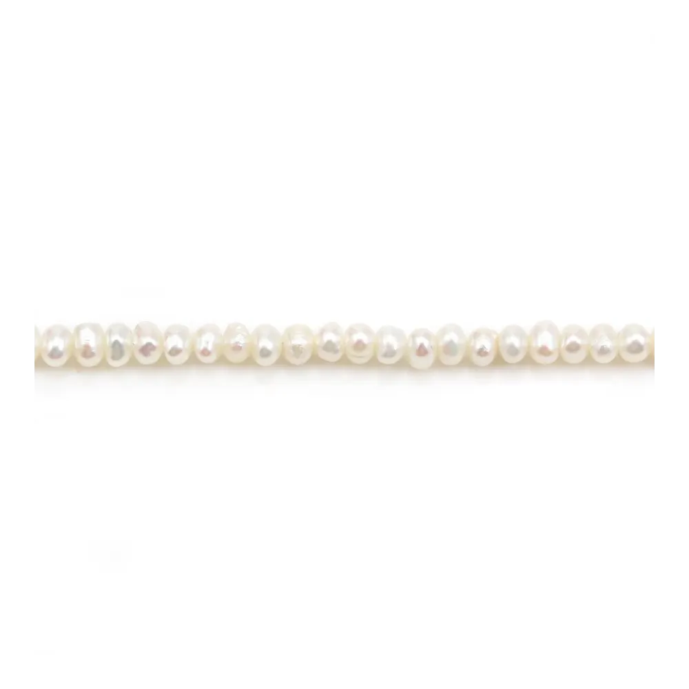 Perles de culture d'eau douce, blanche, ovale/irrégulière, 2-3mm x 37cm