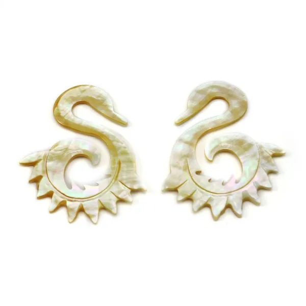 Nacre jaune coeur 26x48mm x 2pcs