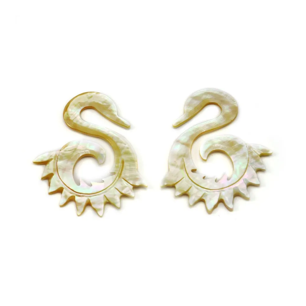 Nacre jaune coeur 26x48mm x 2pcs