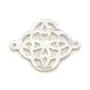 Nacre blanche en motif celtique ajouré 18x24mm x 1pc