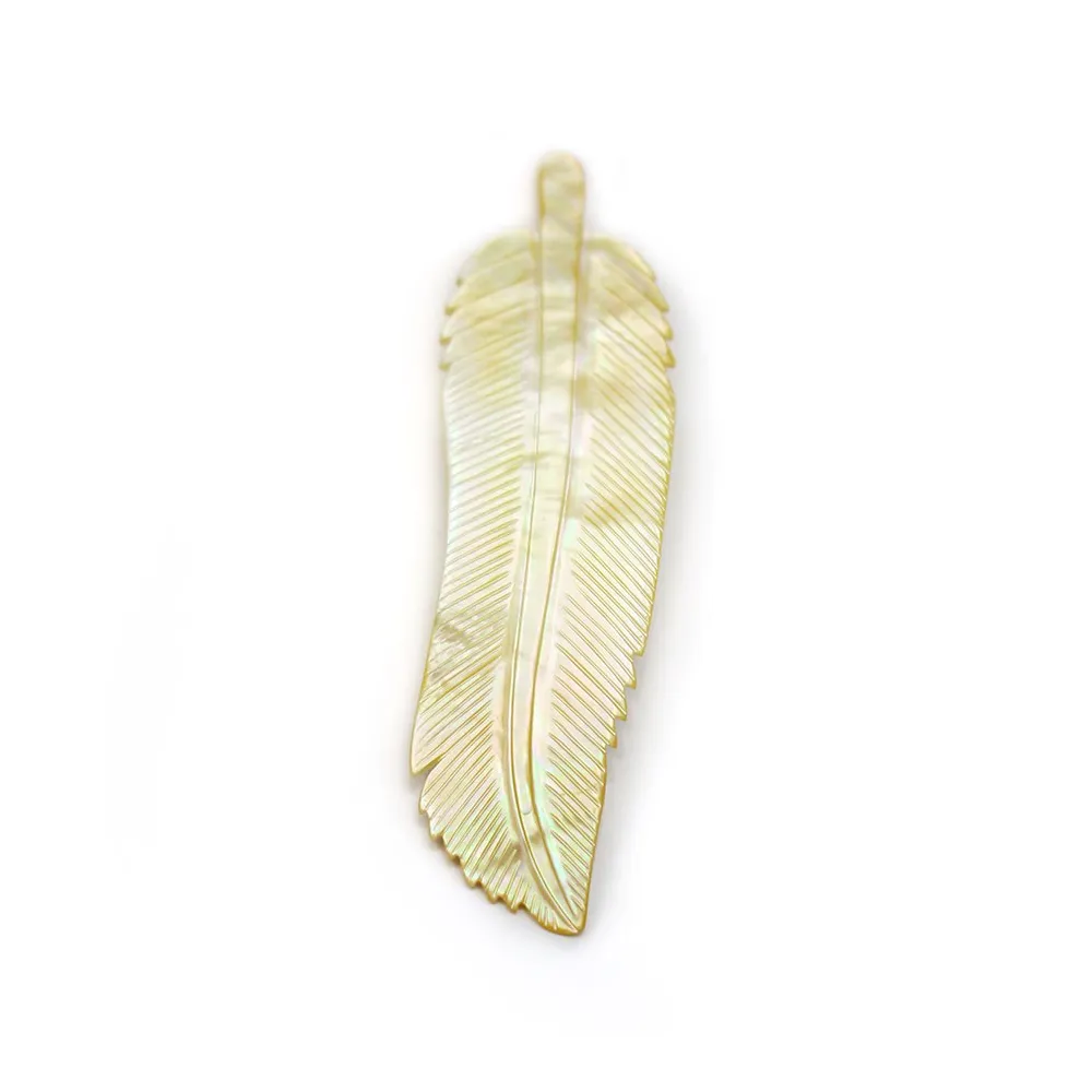 Nacre jaune en forme de feuille x 1pc