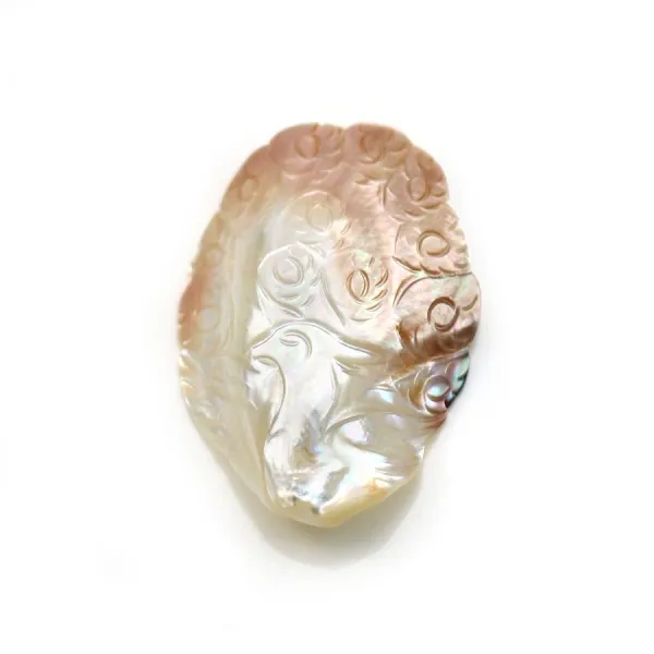 White mother-of-pearl alphabet x 1pc