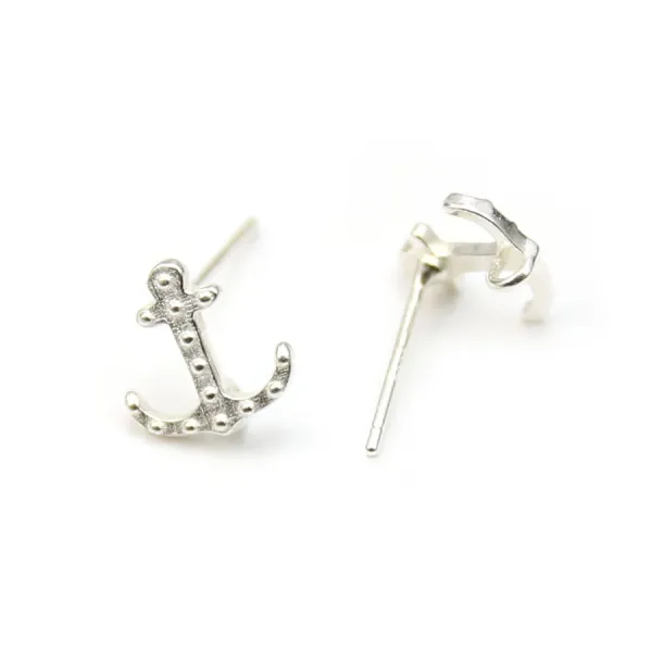 Clou d'oreille feuille 8x13mm x 2pcs