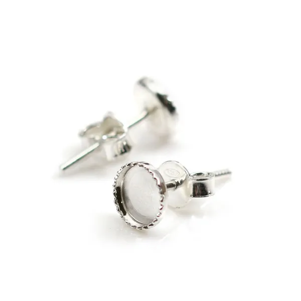 Clous d'oreilles plateau rond pour cabochon 6mm en argent 925  x 2pcs