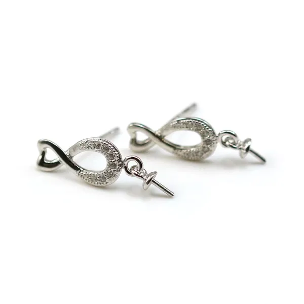 Clous d'oreilles l'infini avec oxyde de zirconium argent 925  rhodié 6.5x15mm x 2pcs