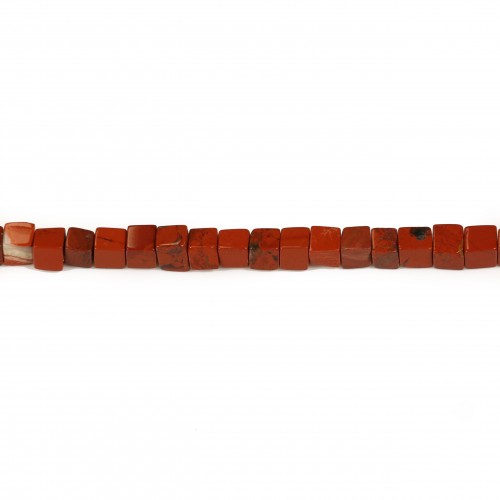 Jaspe rouge, en forme de cube 4mm x 40cm