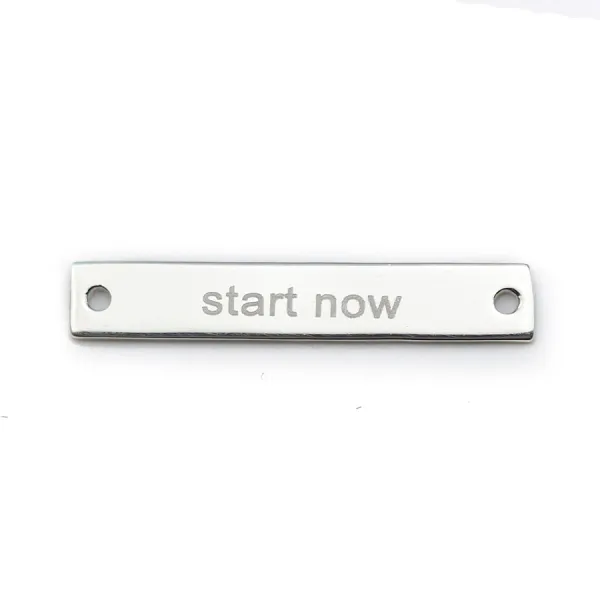 Separador retangular gravado "start now" 22x3.5mm - Prata 925 x 1pc