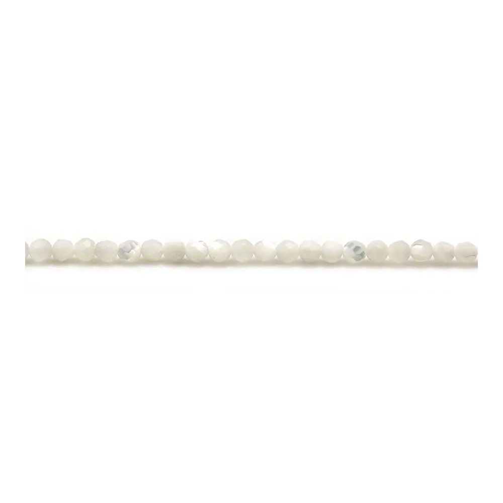 Nacre blanche ronde facette 2mm x 40cm