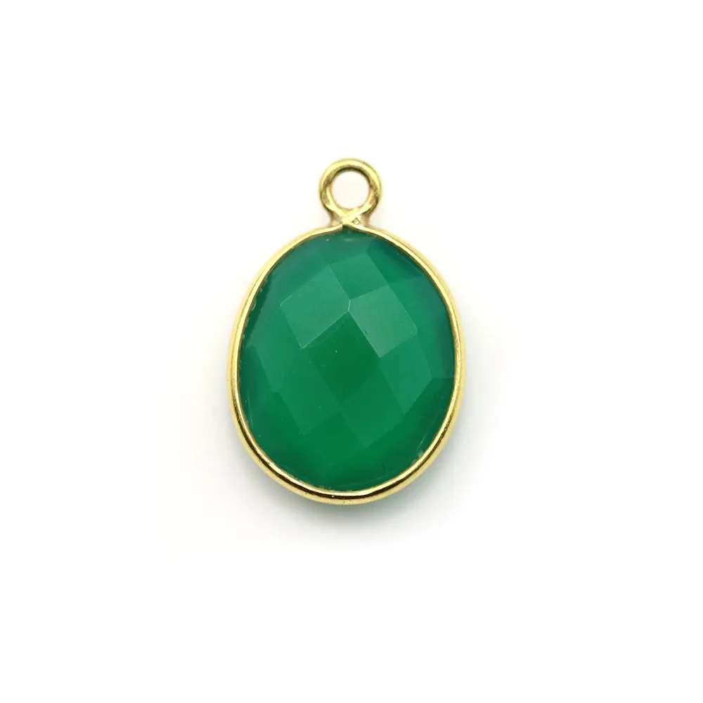 Agate verte ovale facettée sertie sur argent doré 11x13mm x 1pc