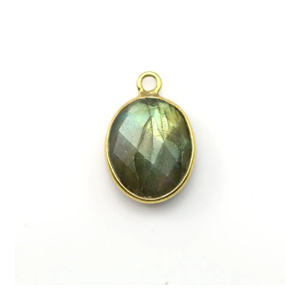 Labradorite ovale facette sertie sur argent 925 doré à l'or fin 11x13mm x 1pc