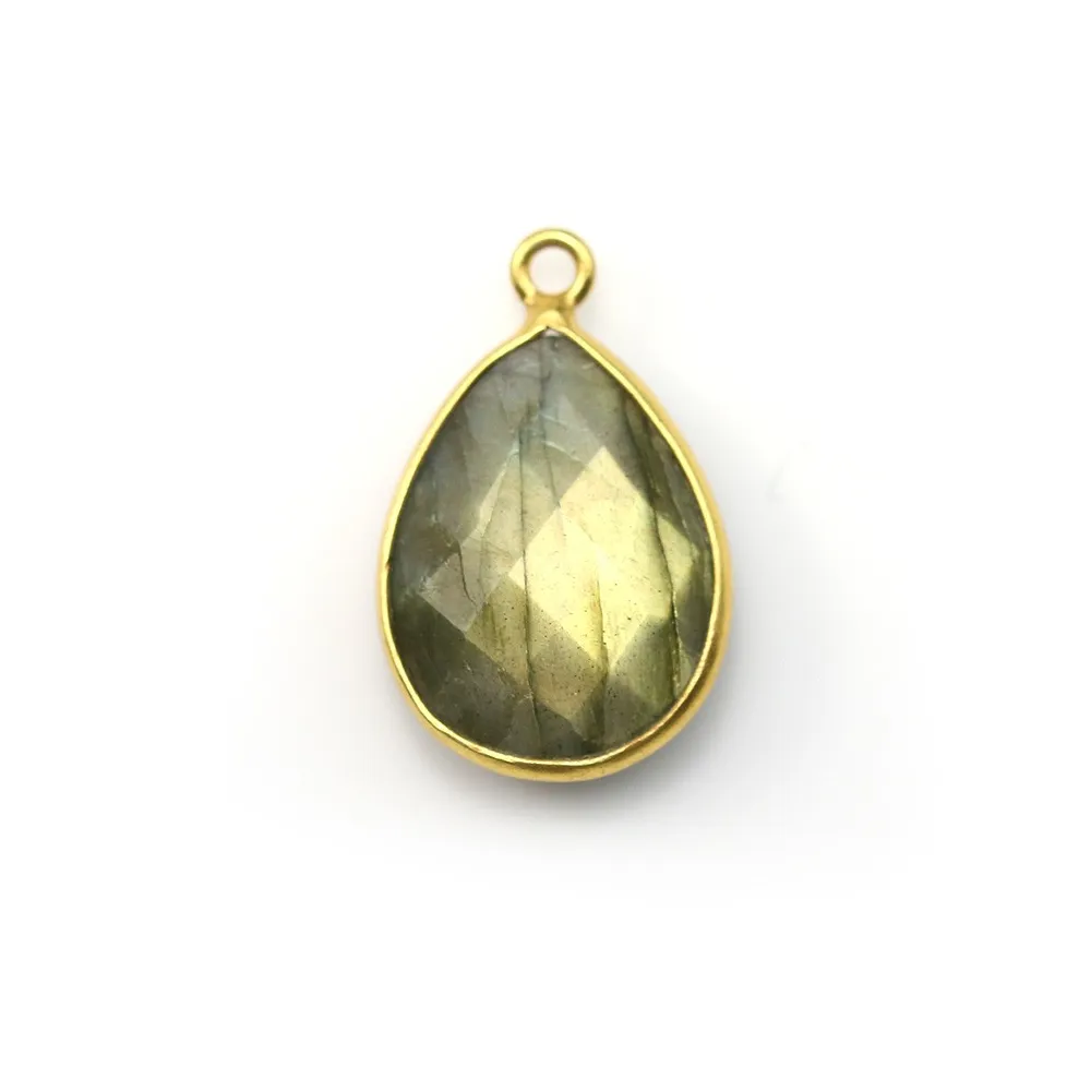 Labradorite goutte facette sertie sur argent doré 13x17mm x 1pc