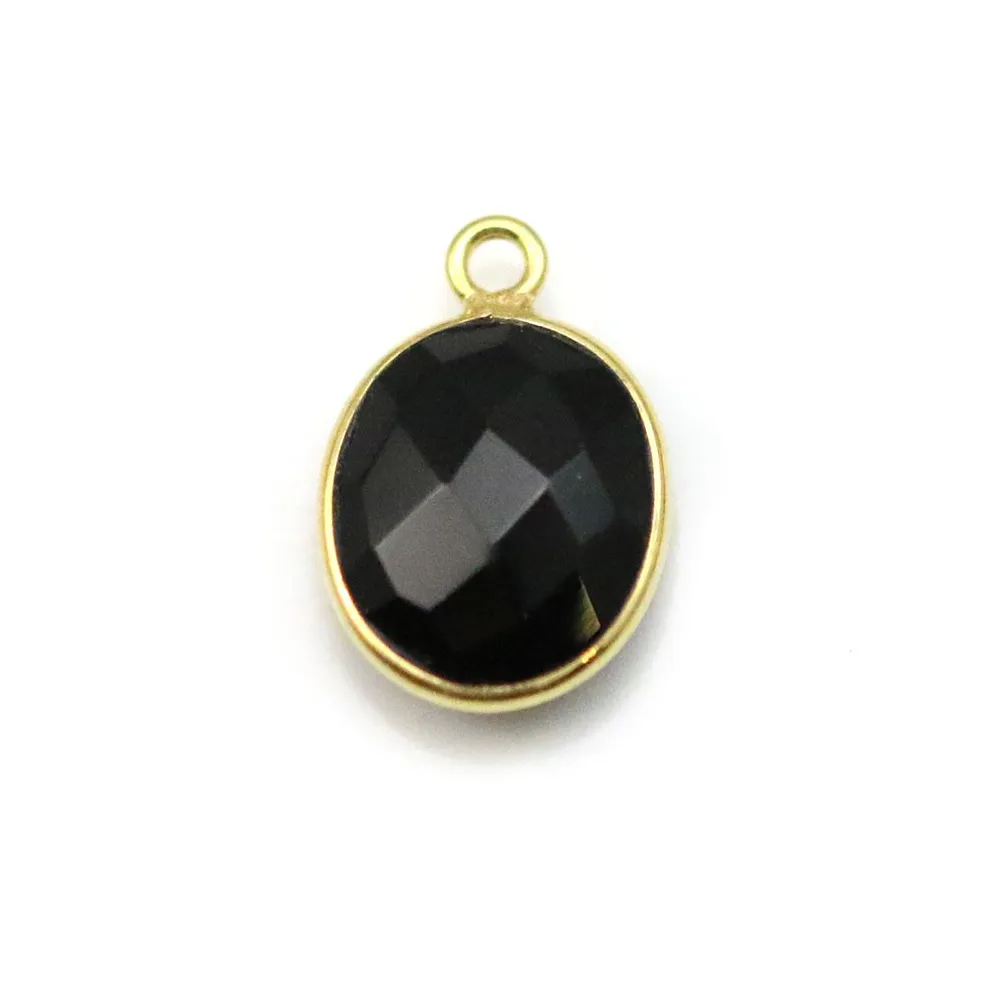 Agate noir de forme ovale, 1 anneau, sertie en argent doré, 11x13mm x 1pc
