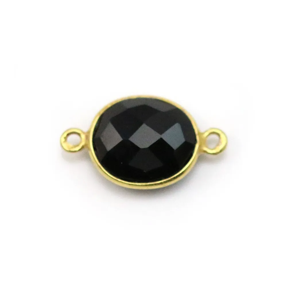 Agate noir de forme ovale, 2 anneaux, sertie en argent doré, 11x13mm x 1pc