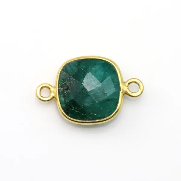 Faceted cushion treated emerald colored gemstone set in gold-plated silver 2 rings 11mm x 1pc