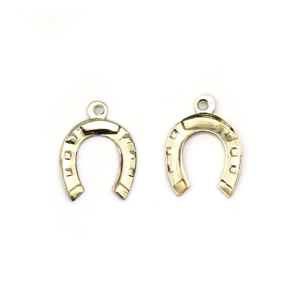 Breloque en gold filled 14 carats, en forme de fer à cheval, 9x12mm x 2pcs
