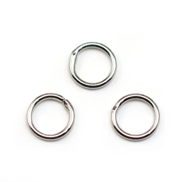 Anneaux soudé, de forme ronde, en métal rhodié, 1 * 8mm environ 50pcs