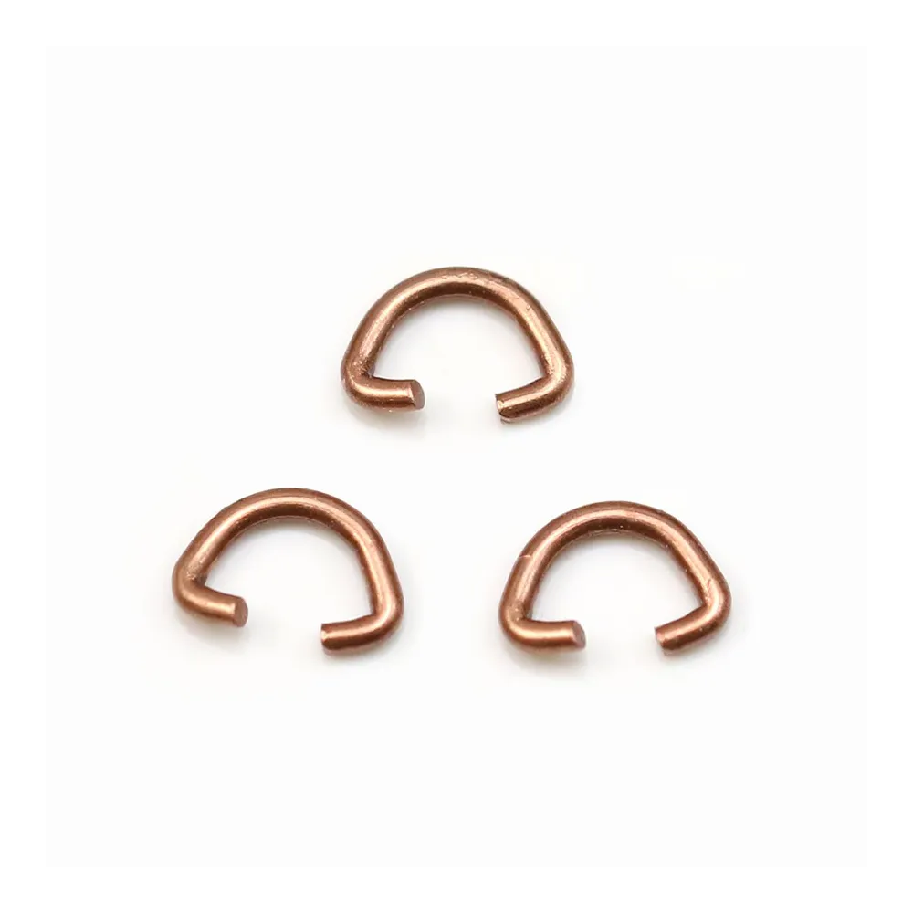 Bead in copper color , in rounded triangle shaped, 5 * 7mm x 10pcs
