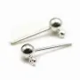 Clous d'oreilles avec finition boule, en métal argenté 4mm x 20pcs