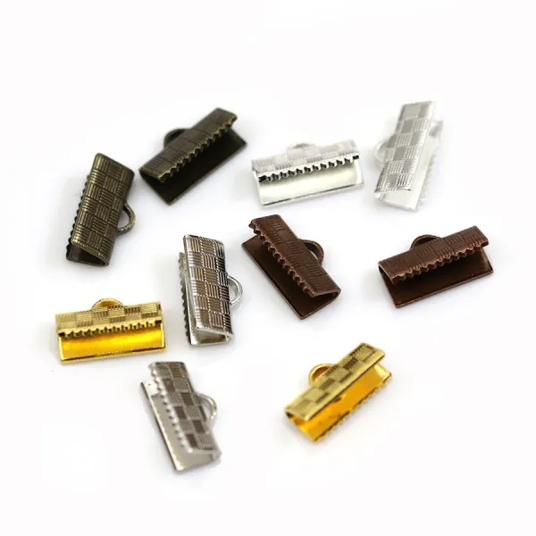 Embouts griffes à serrer décorés 13mm x 20pcs