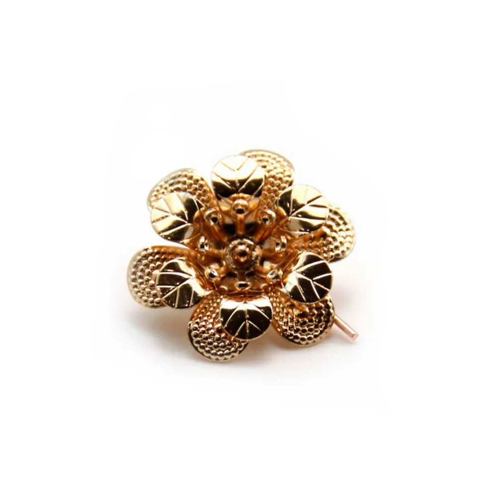 Fleur plaqué par "flash" or sur laiton 17mm x 4pcs