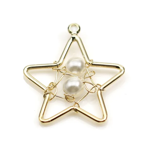 Pendentif en forme d'étoile avec parle , plaqué par "flash" or sur laiton  x 1pc