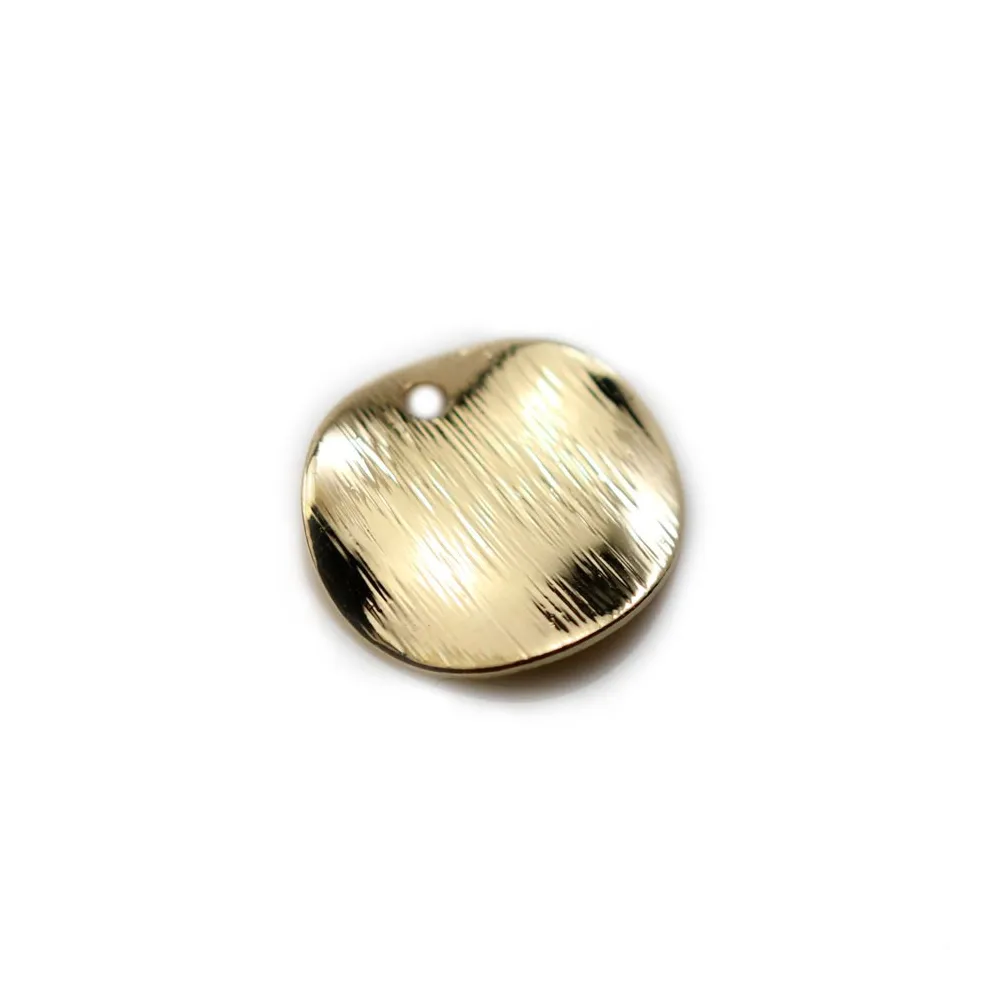 Breloque de forme ronde 12mm, plaqué par "flash" or sur laiton x 4pcs
