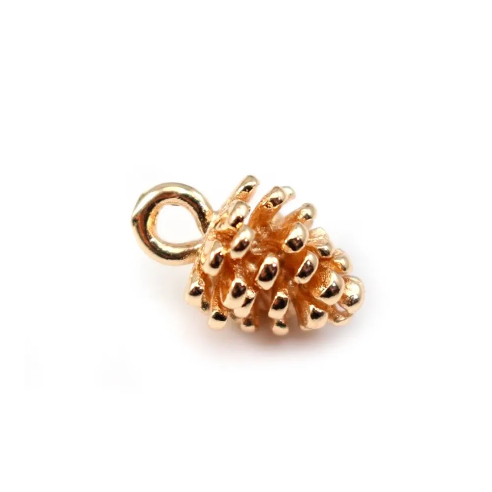 Pignon de pin dorée sur laiton 8x12.3mm x1pc