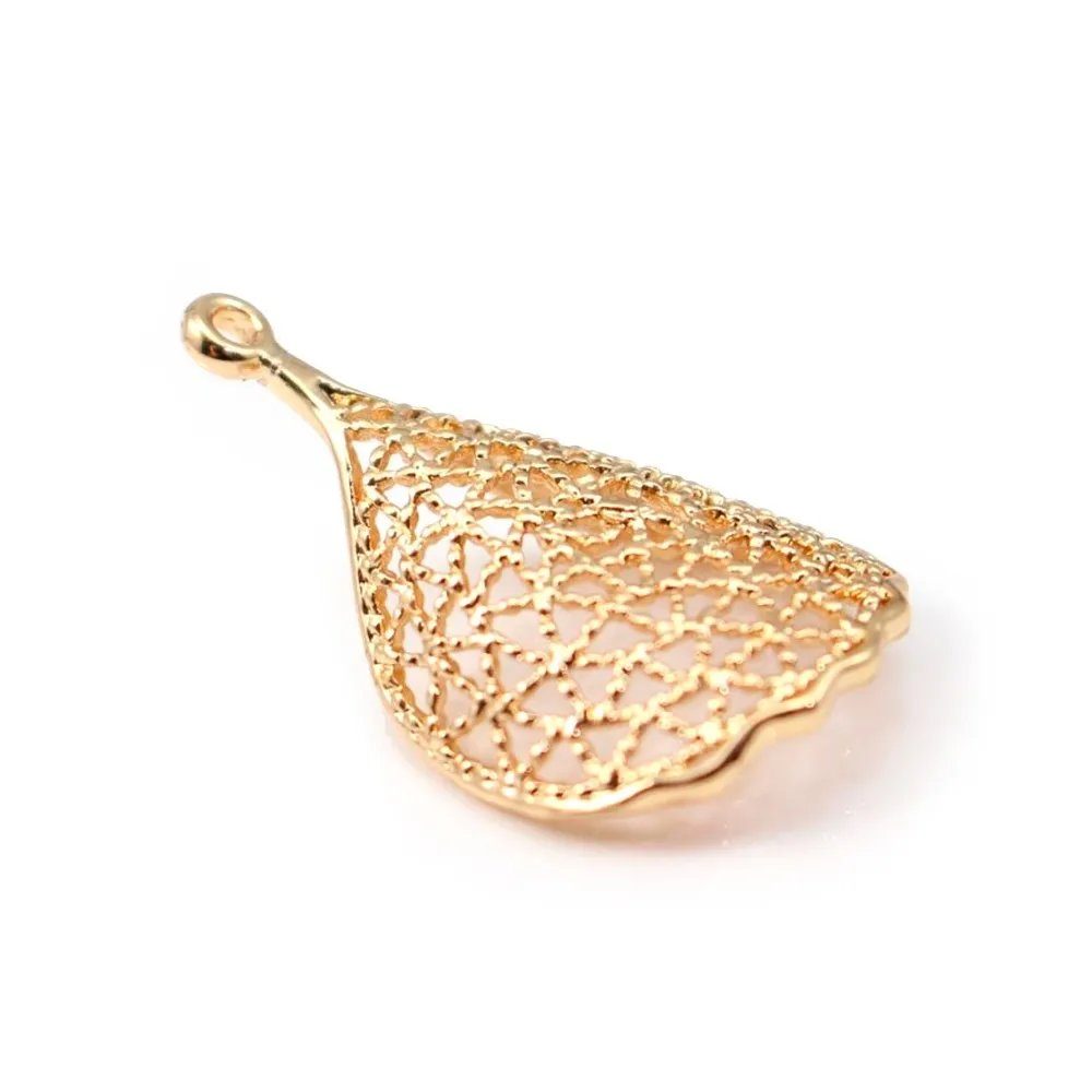 Pendentif Fantaisie Plaqué par "flash" or sur laiton 16x26mm x1pc