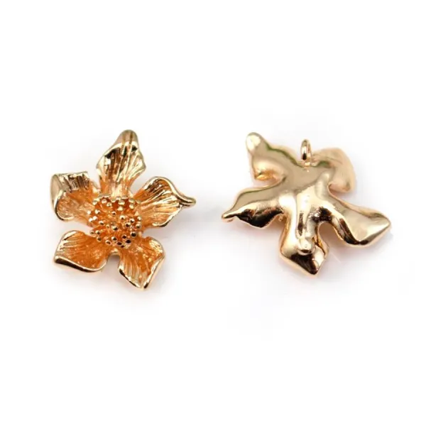  Flower of islands by "flash" Gold on brass 15.5mm x 1pc