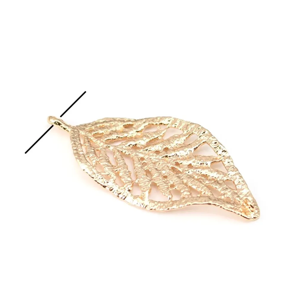 Feuille d'arbre Plaquée par "flash" or sur laiton 24x54mm x1pc