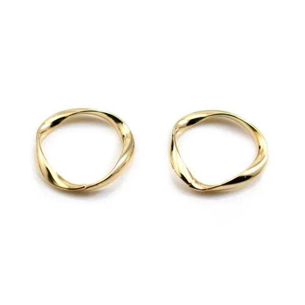 Breloque ronde 18mm doré  sur laiton, avec perles nacrées x 1pc